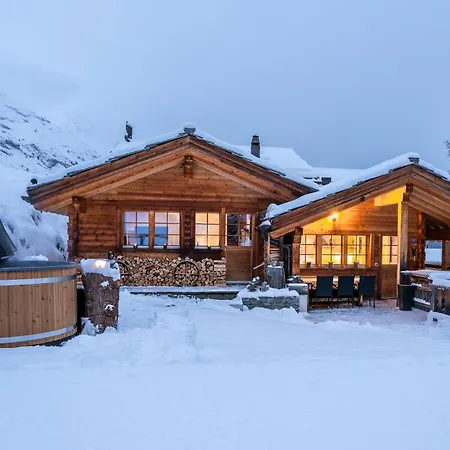 In & Out Marmo In * Zermatt